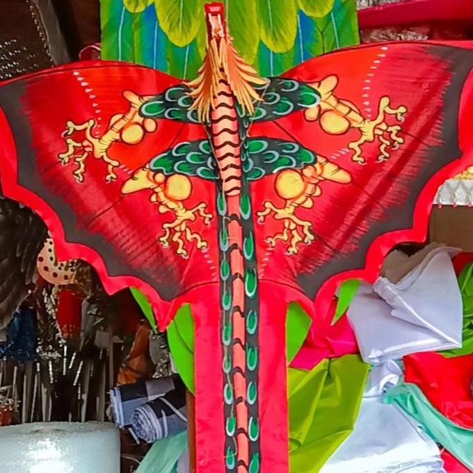 Layangan 3D Bentuk Kepala Naga Mainan Layang Layang Khas bali