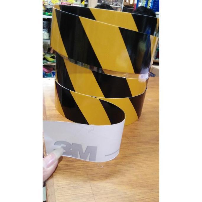 Yxyg- 3M Sticker Reflective-Scotchlite 3M 610 Kuning Hitam