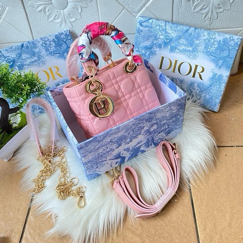 Unik Tas Wanita Handbag Kode 1207 Doff Mini Premium Free Box & Paperbag Uk 19*17