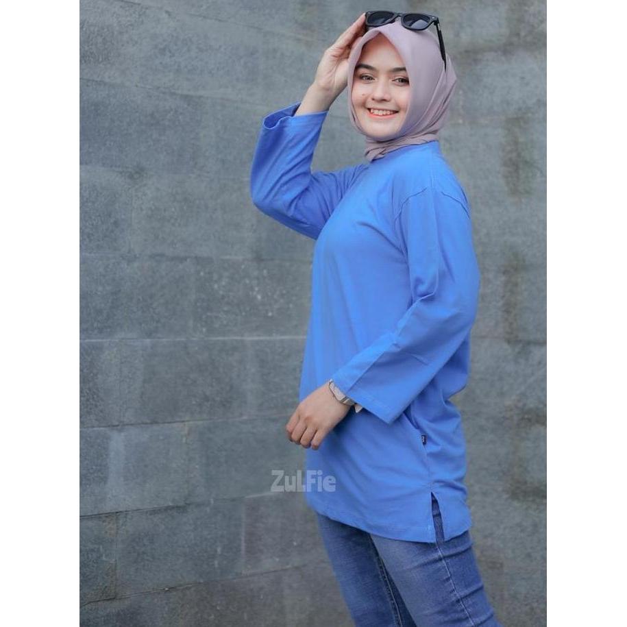Kaos Oversize Wanita Panjang Basic Polos Biru Muda Lengan 7/8 Belah Pinggir Atasan Jumbo Dewasa Musl