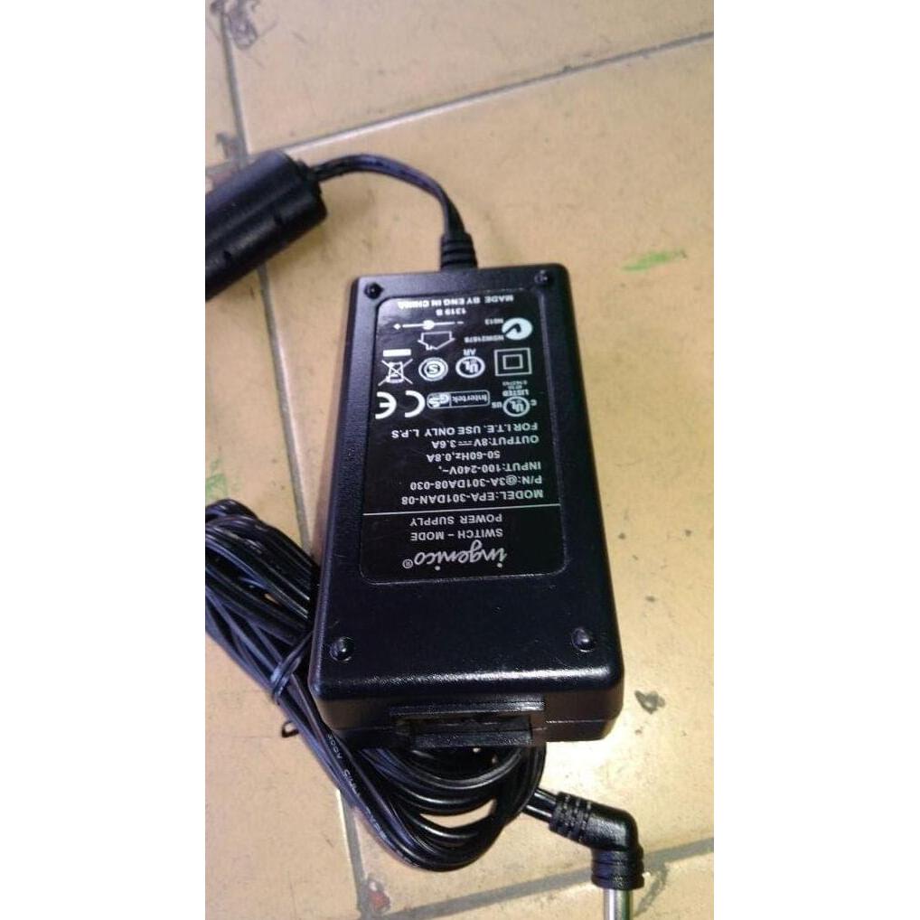 Ready adaptor 8v 3.6a bagus