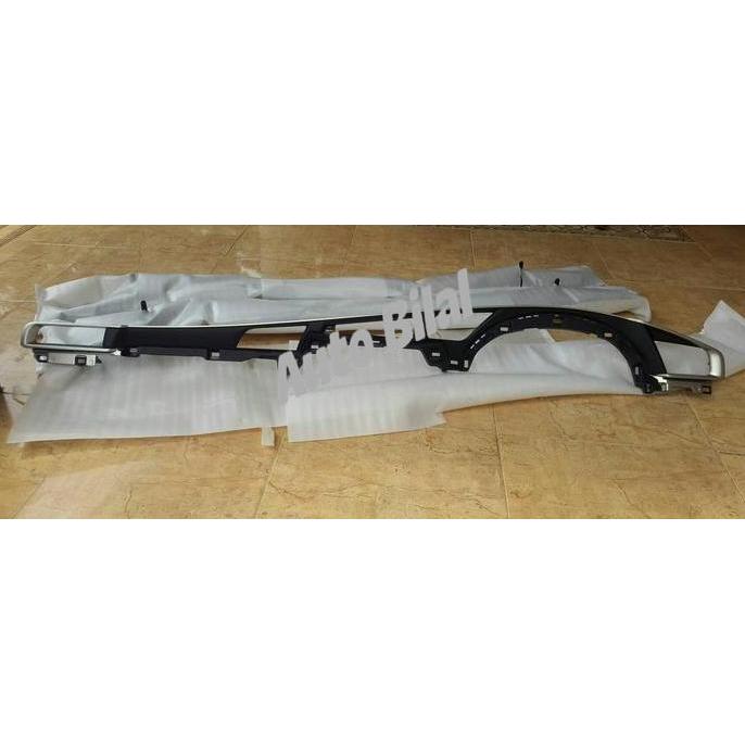 KOMPONEN SUSPENSI MOBIL PANEL SILVER DASHBOARD INNOVA REBORN Q VENTURER ORIGINAL TOYOTA PART ORIGINA