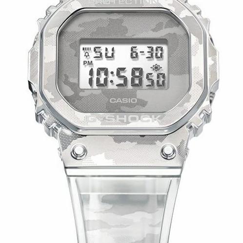 CASIO G-SHOCK GM-5600SCM-1DR/ GShock GM5600SCM-1DR Original