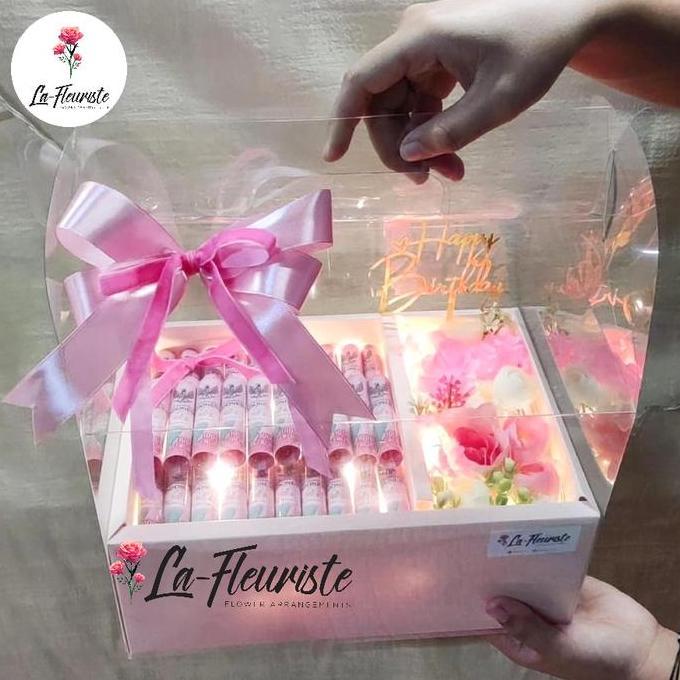 Flower Box | Bunga Box | Bunga Tangan | Box Mika | Wisuda | Birthday | Hadiah | Anniversary | Buket 