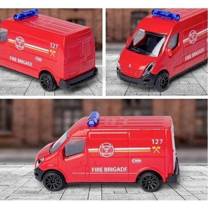 Majorette Creatix RESCUE STATION PLUS 1 VEHICLE
