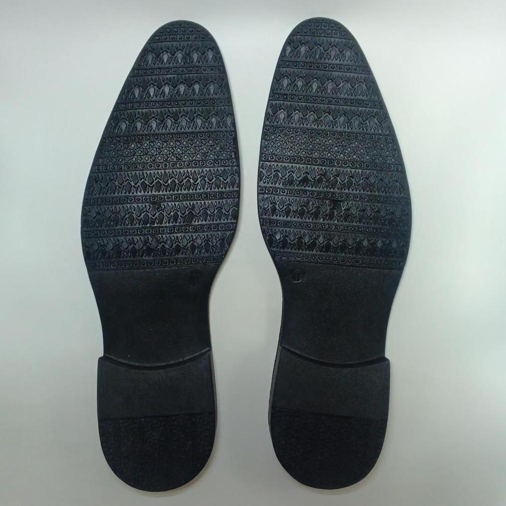 URBANESPACE SOL SEPATU OUTSOLE PANTOFEL LANCIP SHOES PRIA COWOK TPR HITAM SIZE 38-43 -JEFF MURAH