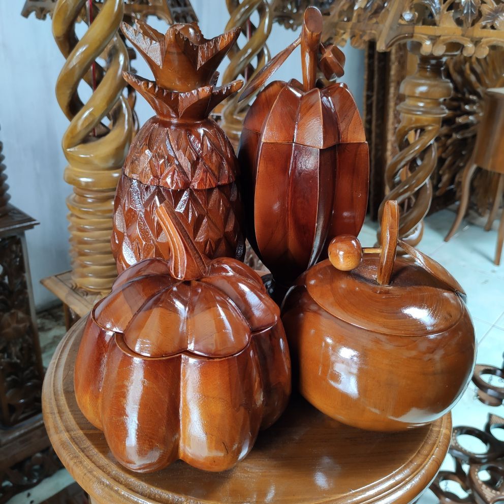 Satu Set Toples Buah