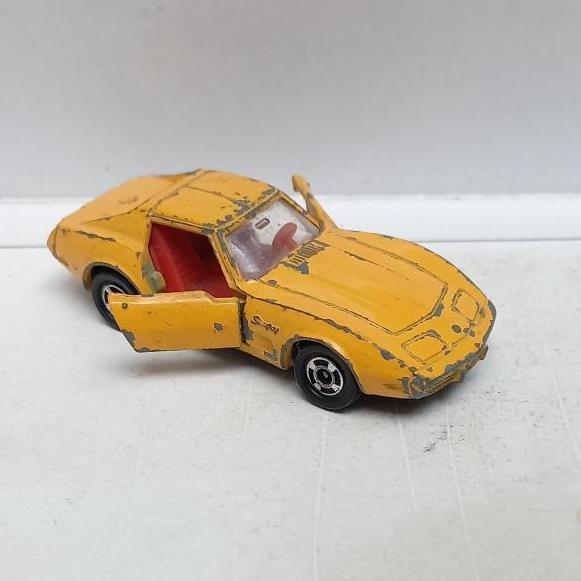 tomica foreign chevrolet corvette stingray made in japan loose (s)