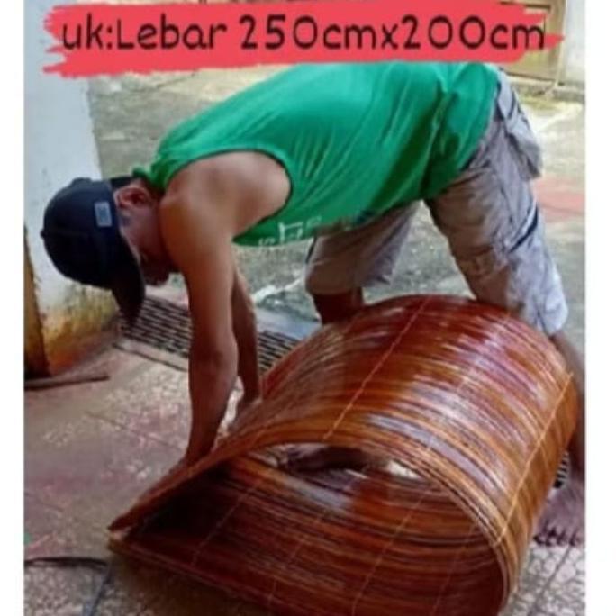 Tirai Krey Outdoor Rotan Plistur Uk 2,5X2M Lengkap Tali Penggulung Kerekan Ring Besi Titanium Tirai/