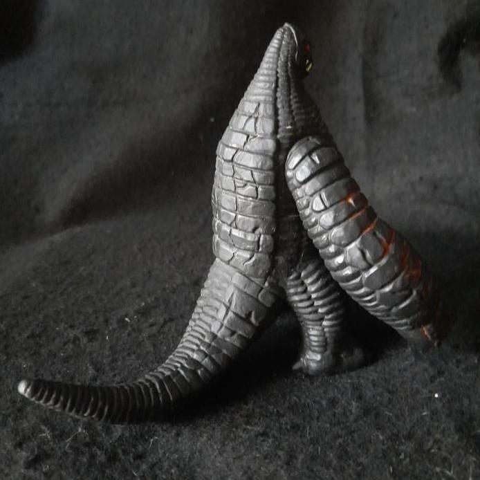 Bandai 12 Cm Ultra Monster Series EX Red King murah