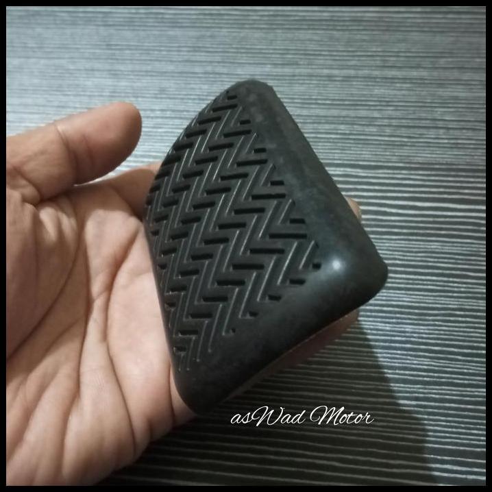 BEST DEAL KARET PEDAL REM MOBIL MATIC UNIVERSAL TOYOTA INNOVA FORTUNER HILUX / KARET INJAKAN REM PED