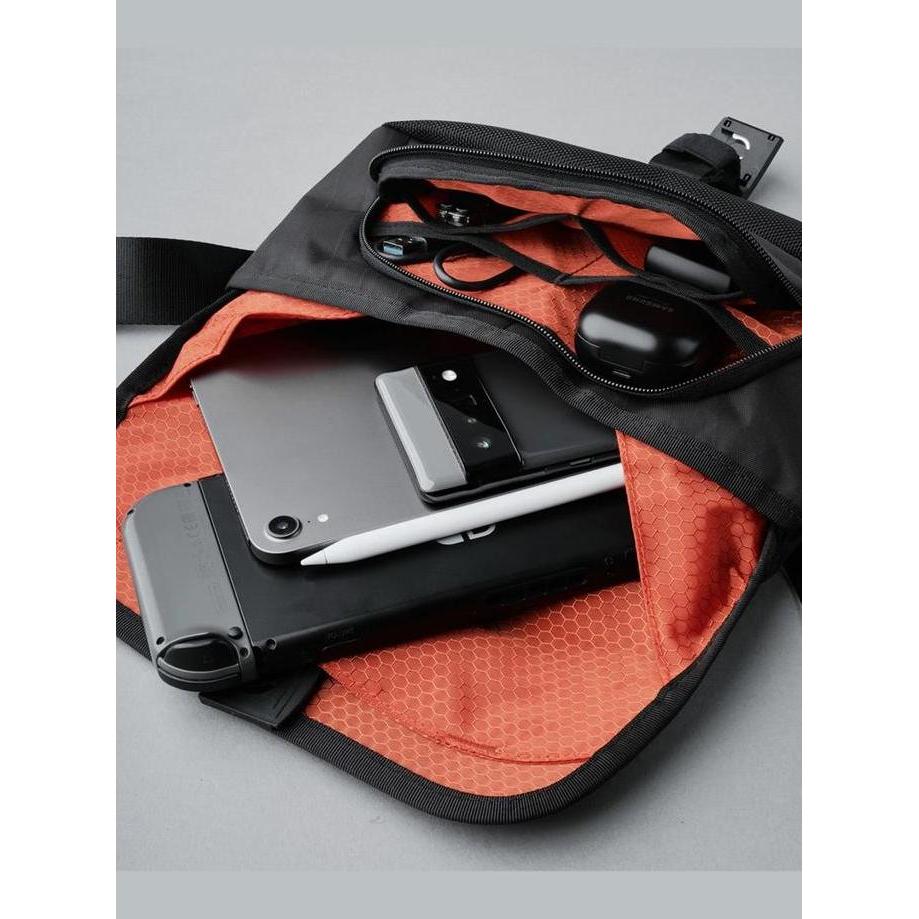NEW TAS SELEMPANG PRIA ALPAKA AIR SLING V2 IPAD MINI 6 INCH 4L BAG CROSS ORI