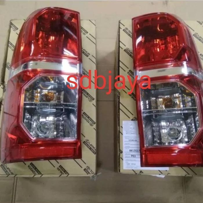 Stop Lamp Lampu Belakang Stop Hilux Vigo Double Single Cabin 1Pcs Ori Original Dan Terpercaya