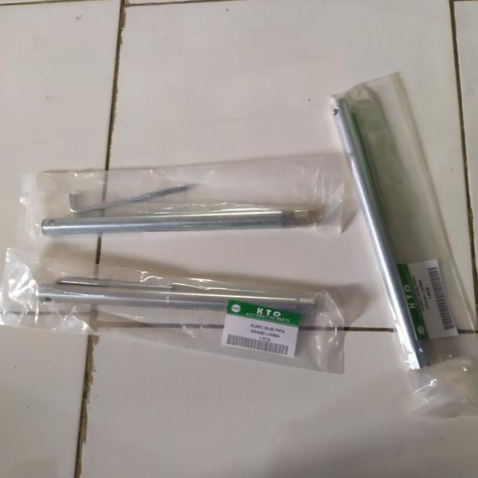 kunci busi livina panjang