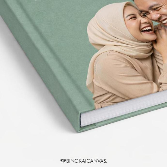 Photobook Album Foto Custom 40 Halaman Hardcover Square