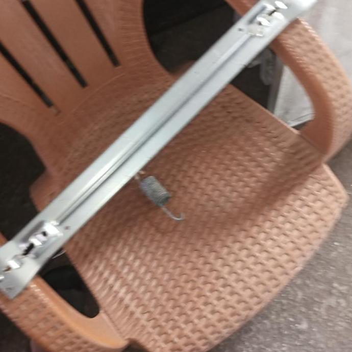 PER GANTUNG MESIN CUCI SHARP FRONT LOADING DISKON
