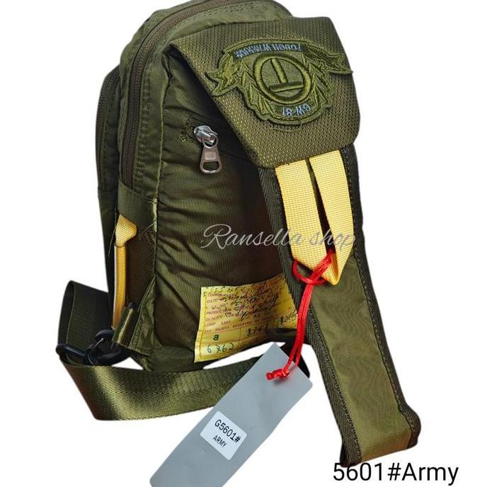 New Tas Crossbody Bag 5601 Keren Cowok Model Simpel Ukuran Sedang Import Berkualitas Bahan Kanvas An