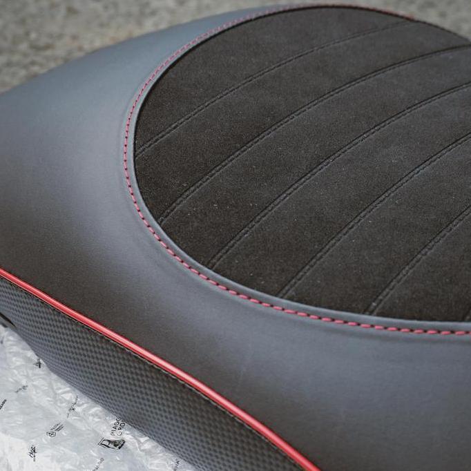 JOK VESPA SPRINT CARBON ORINAL SINGLE SEAT