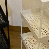 Rak 4 Susun Serbaguna Dengan Roda Warna Hitam Dan Putih | Bahan Plastik