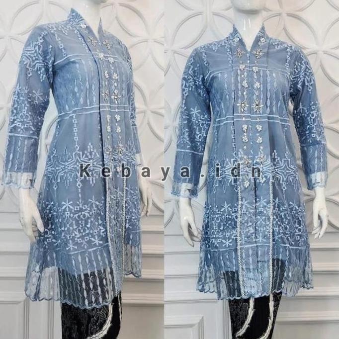 Kebaya.idn - Setelan Baju Kebaya Brokat Kartini Tunik Floy Payet Terbaru 2024 Bahan Tille Bordir Mew