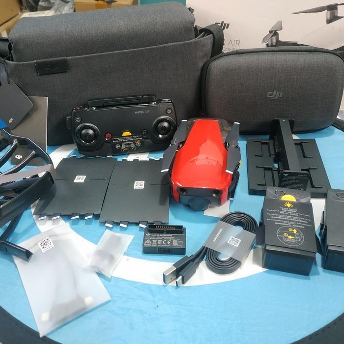 Mavic Air Fly More Combo New Red