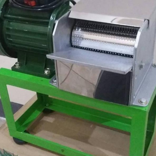 Kuat Dan Kokoh  , Parut Kelapa Mini Otomatis 4 Kaki
