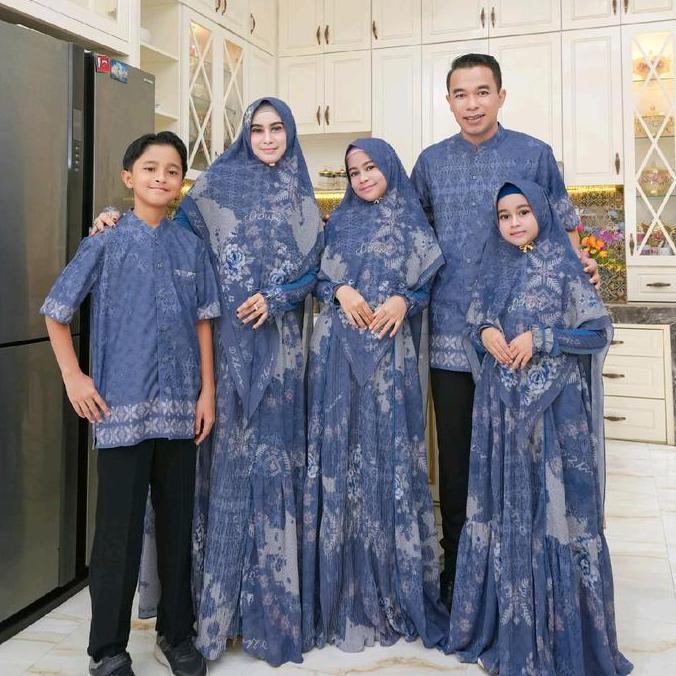 SARIMBIT KELUARGA EDISI LEBARAN MUBARAK SERIES // COUPLE AYAH IBU ANAK BY DZHIRA HIJAB