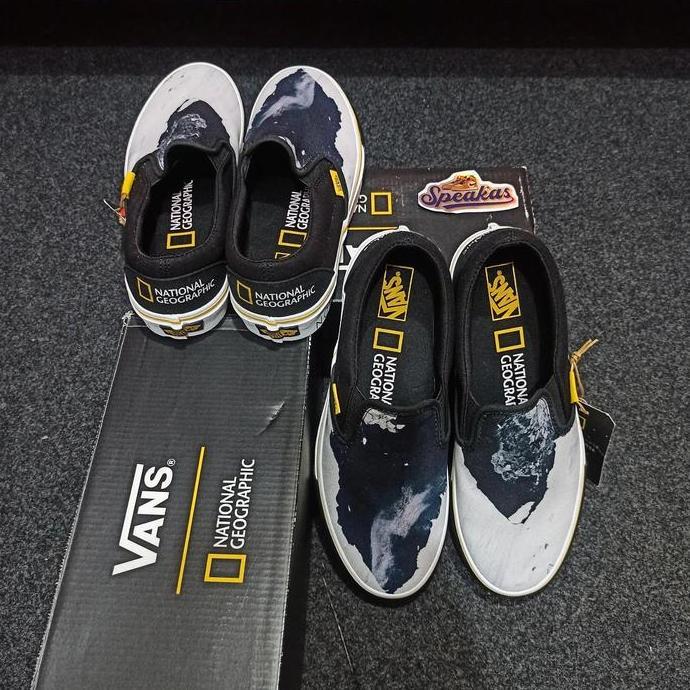 Vans Slip on x National Geographic Then / Now Glacier