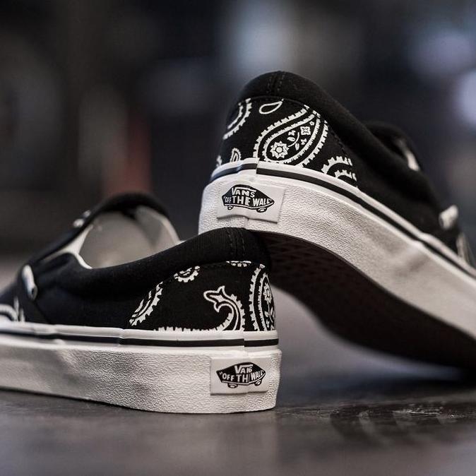 Vans Slip On Peace & Paisley Black White ORINAL BNIB MURAH