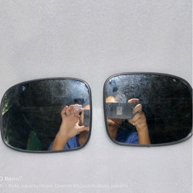 KACA SPION MOBILIO LAMA MOBILIO RS 2014 2015 CAR ASLI