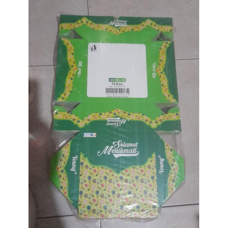 Kotak/Dus Snak/Kotak Nasi Uk.18 X 18 Cm Motif (25 Pcs)