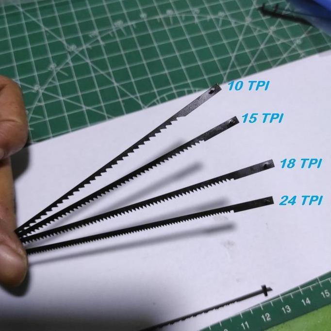 Motero- Mata Gergaji Scroll Saw Ada Pin1Set  Panjang : 132Mm 10, 15, 18, 20, 24 Tpi