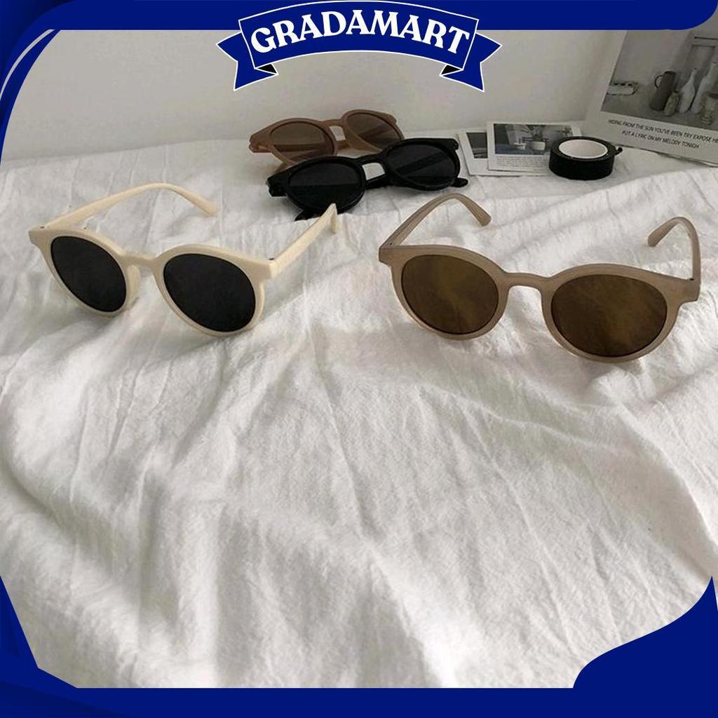 Kacamata Hitam Wanita Gaya Retro Frame Bulat Fashion Korea Dengan Anti Radiasi BOS Gratis Ongkir