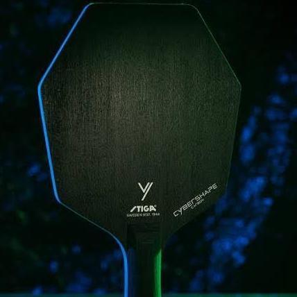 Stiga Cybershape Carbon Blade