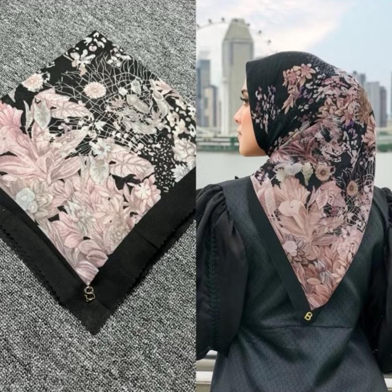 Hijab Segiempat Motif Buttonscraves Logo Pin B Kw