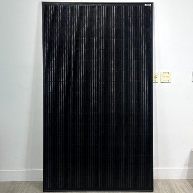 BEBAS ONGKIR - SOLAR PANEL SOLAR CELL PV MODUL P12 250W BLACK MONO CRYSTALLINE PANEL SURYA 24V 250WP