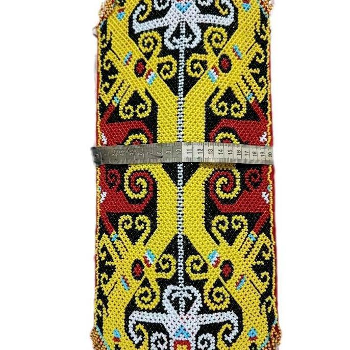 Tameng Manik Dayak Kalimantan