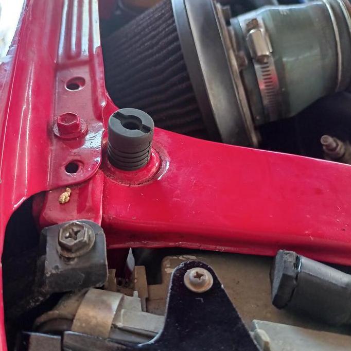 karet bantalan kap mesin starlet kotak/kapsul