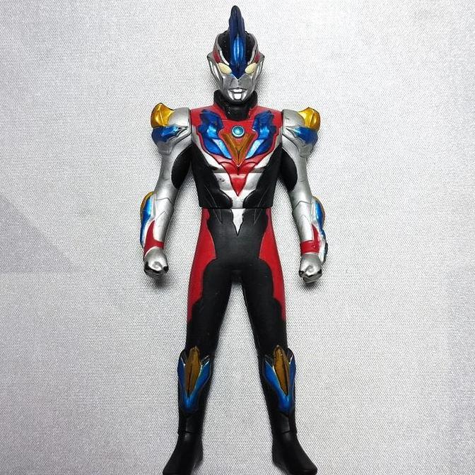 UHS ULTRAMAN GINGA VICTORY ULTRA 500 FIGURE SPARK DOLL 14 CM BANDAI OC99
