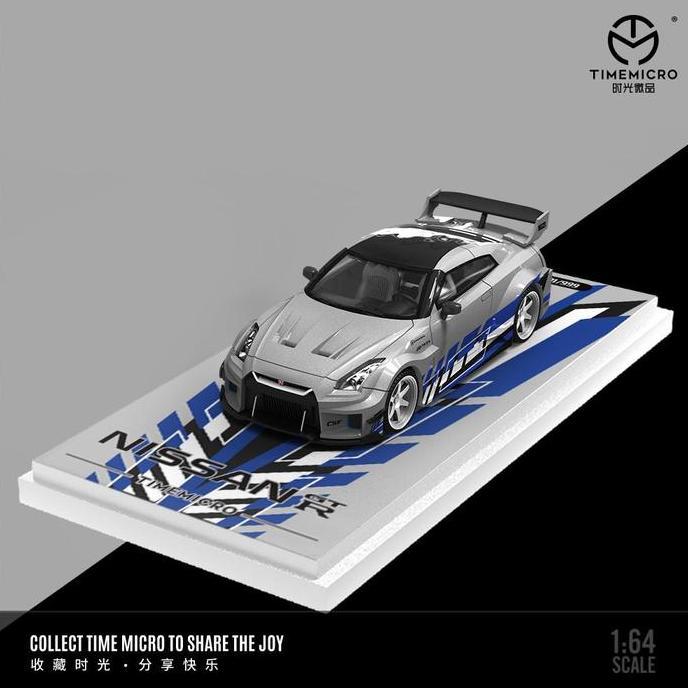 TIME MICRO - TM641529 NISSAN GTR35 SILVER BLUE R35 FNF - TM647206 HINO H300 FLATBED TRANSPORT TRAILE