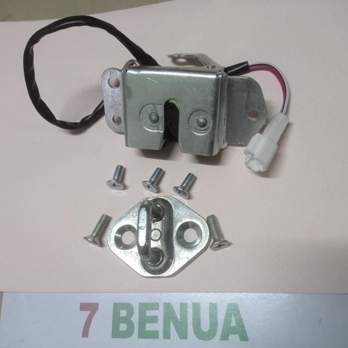 Door Lock Doorlock Bagasi Plus Striker Kijang Kapsul Tahun 1997-2003 Original Dan Terpercaya
