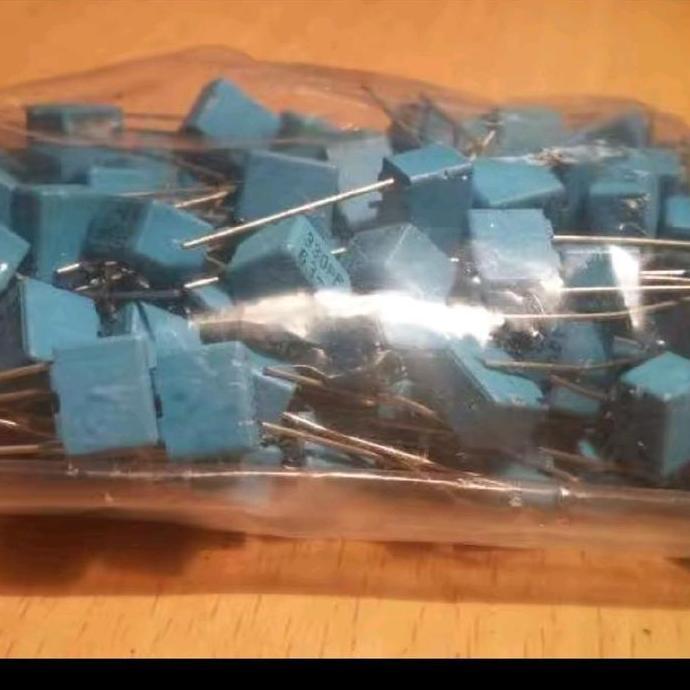 CAPACITOR FKP 330P 330 PF 330 63V 330PF 330PF/63V SAF12