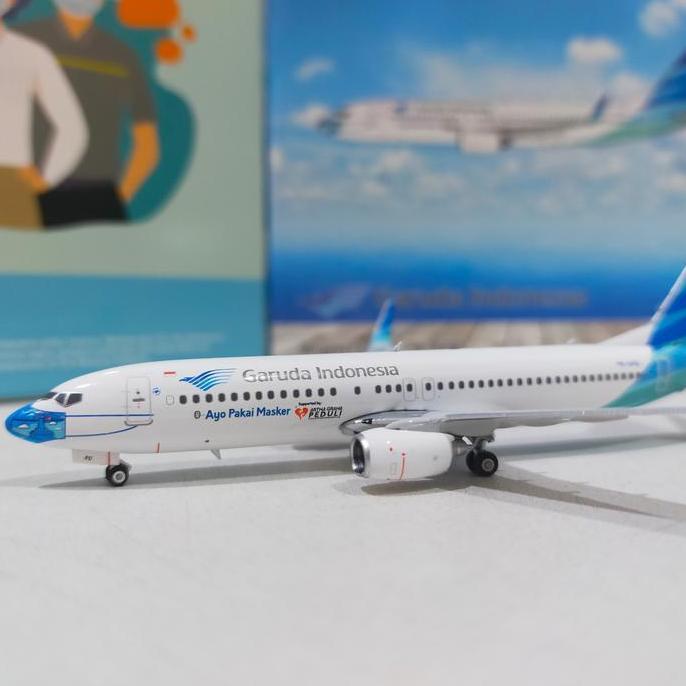 Garuda Indonesia B 737-800 PK-GFQ Phoenix 1:400