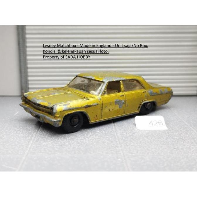 LESNEY MATCHBOX 1967 OPEL DIPLOMAT GOLD ENGLAND BAN TUSUK VINTAGE DIECAST UNIT ONLY MINUS CADATOYS