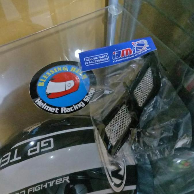 rear side vent belakang nhk gp pro black