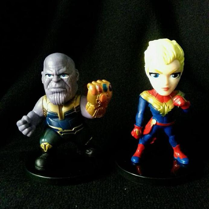 Jada Toys Metal KWS Marvel Captain Marvel dan Thanos