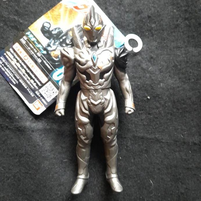 Bandai 14 Cm Ultra Hero Series Ultraman Trigger Dark