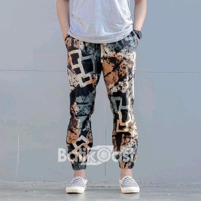 Agamisanah6 - CELANA JOGER BATIK ABSTRAK KEKINIAN