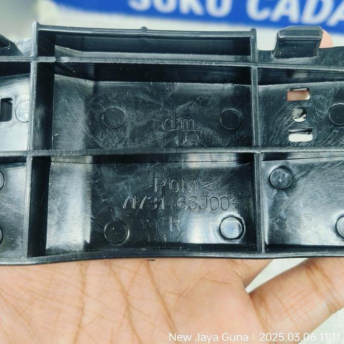 Grosir 71731/32-63J00 Bracket Bemper Depan  Suzuki Swift Gl,St,Gt