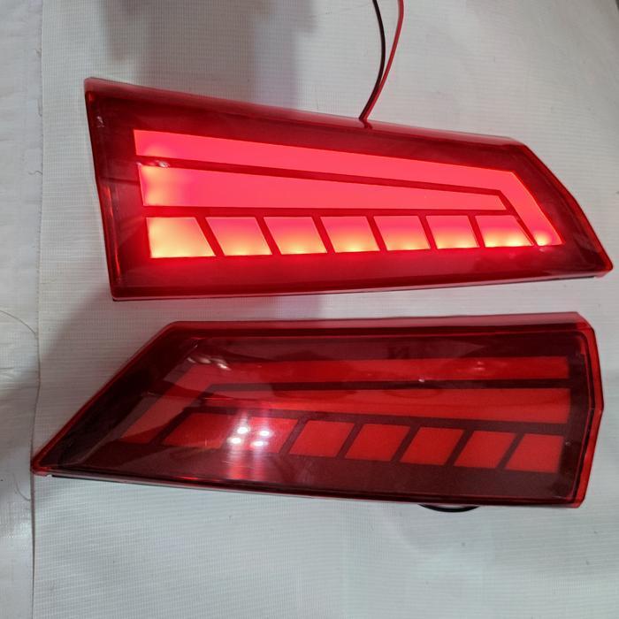 Back Lamp Reflector Toyota Calya Daihatsu Sigra Reflektor Bagasi Led Original Dan Terpercaya